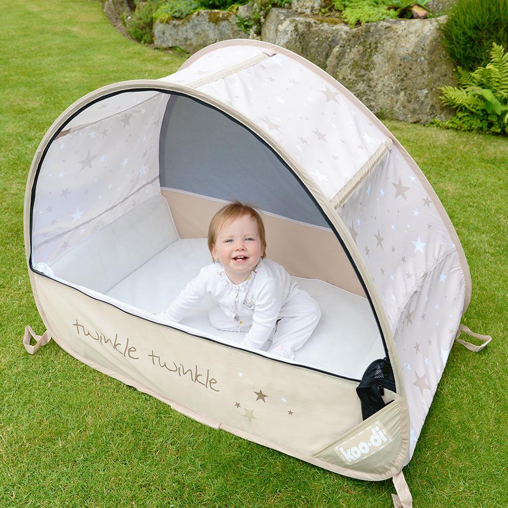 Pop shops up bubble travel cot